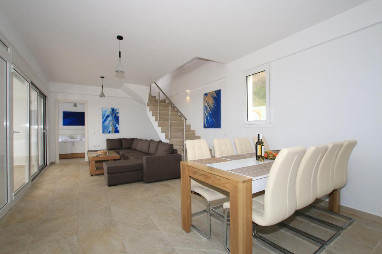 Sunset Sea View Villa 5 อาร์ริลลาส ภายนอก รูปภาพ