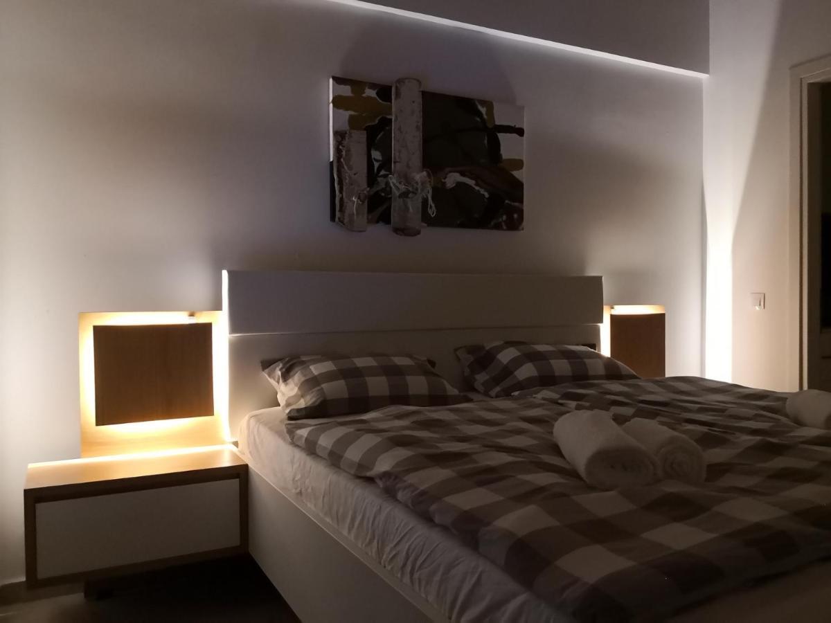 Sunset Sea View Villa 5 อาร์ริลลาส ภายนอก รูปภาพ